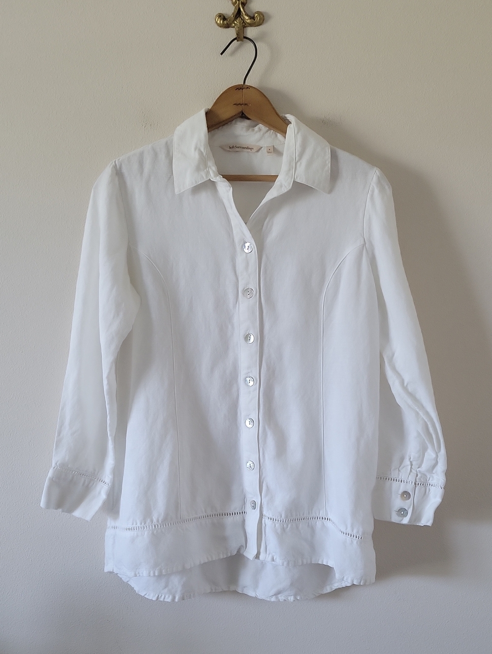 Soft Surroundings Sally Linen Blend Eyelet Trim Button-Down Shirt Size Small